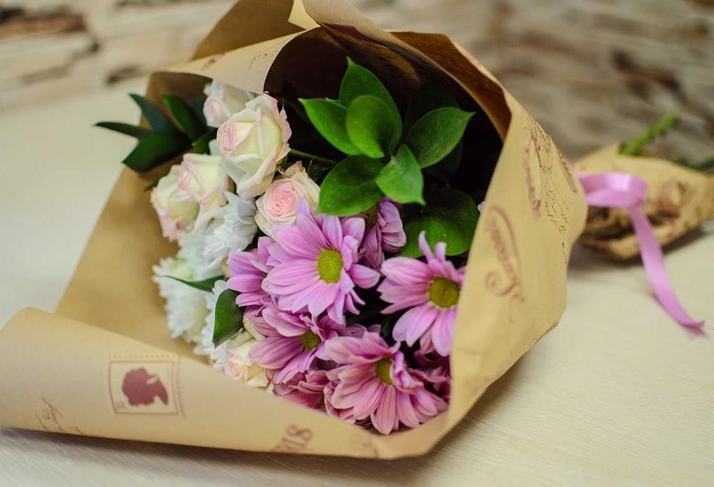 Букет цветов из: Розы и Хризантемы в Стеблево