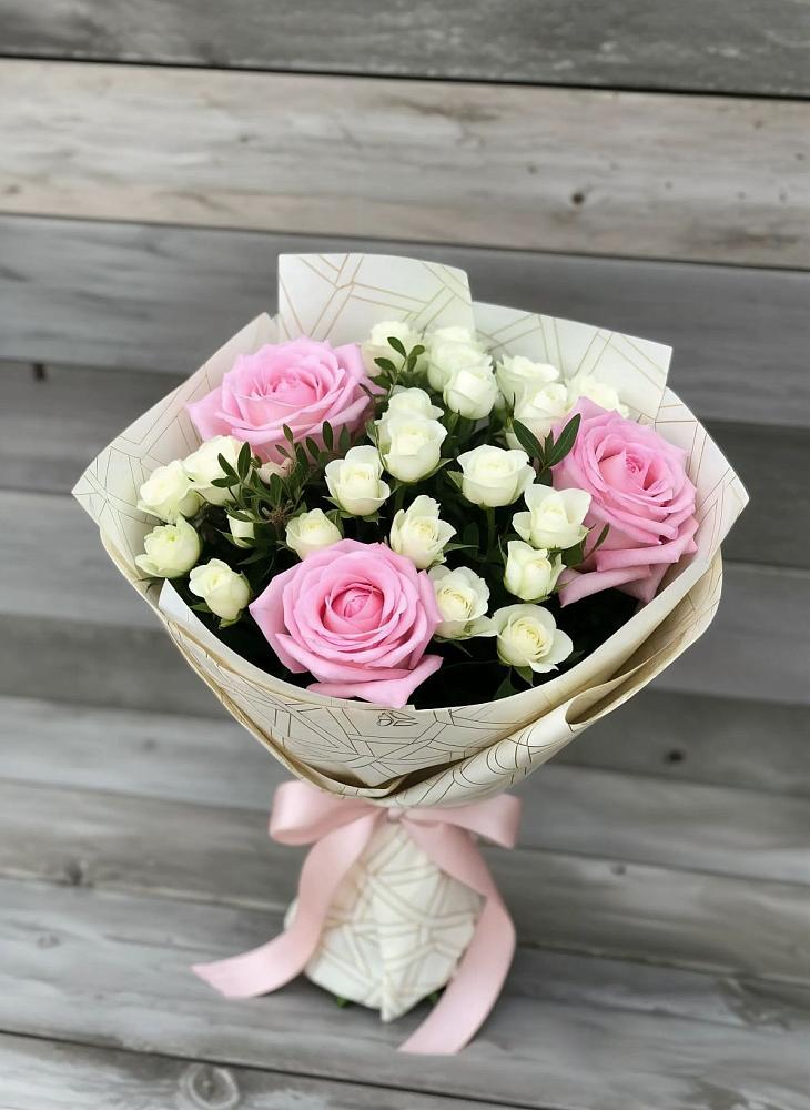 Букет цветов из: Розы в Стеблево