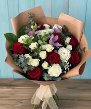 Букет цветов из:  Розы и Альстромерии в Стеблево