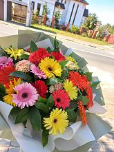 Букет цветов из:  Герберы #REPLACE_PRED# Стеблево