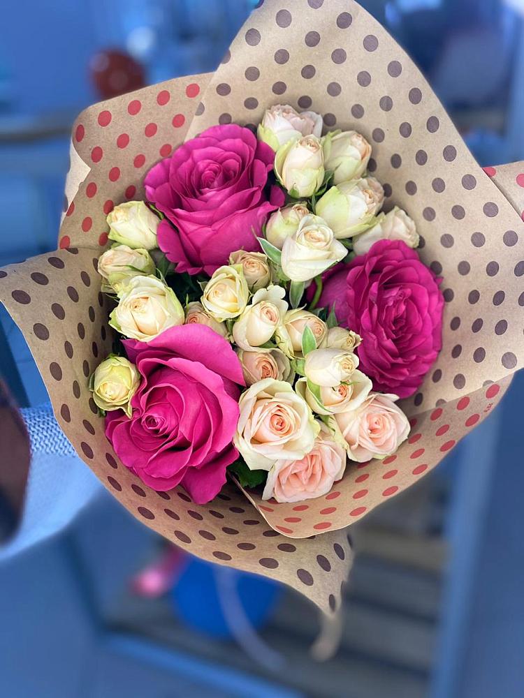 Букет цветов из: Розы в Стеблево