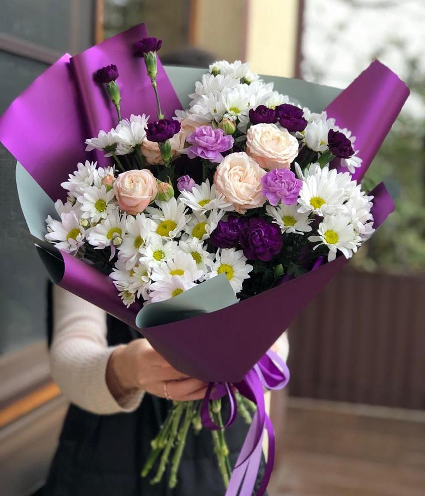 Букет цветов из: Хризантемы, Гвоздики и Розы в Стеблево