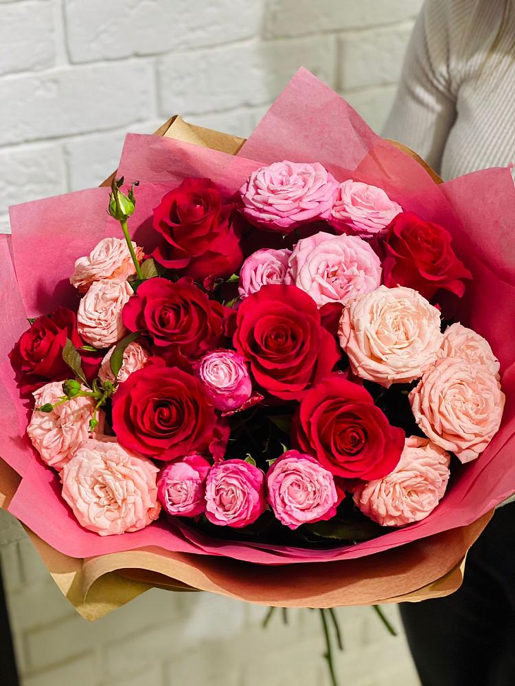 Букет цветов из: Розы в Стеблево