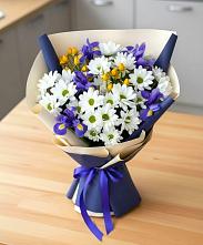 Букет цветов из:  Розы, Ирисы и Хризантемы #REPLACE_PRED# Стеблево