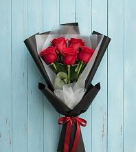 Букет цветов из:  Розы #REPLACE_PRED# Стеблево
