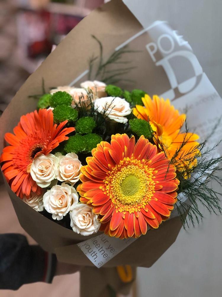 Букет цветов из: Герберы, Хризантемы и Розы в Стеблево